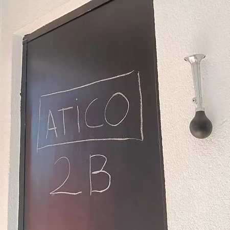 Atico En Ciudad Vieja * Córdoba